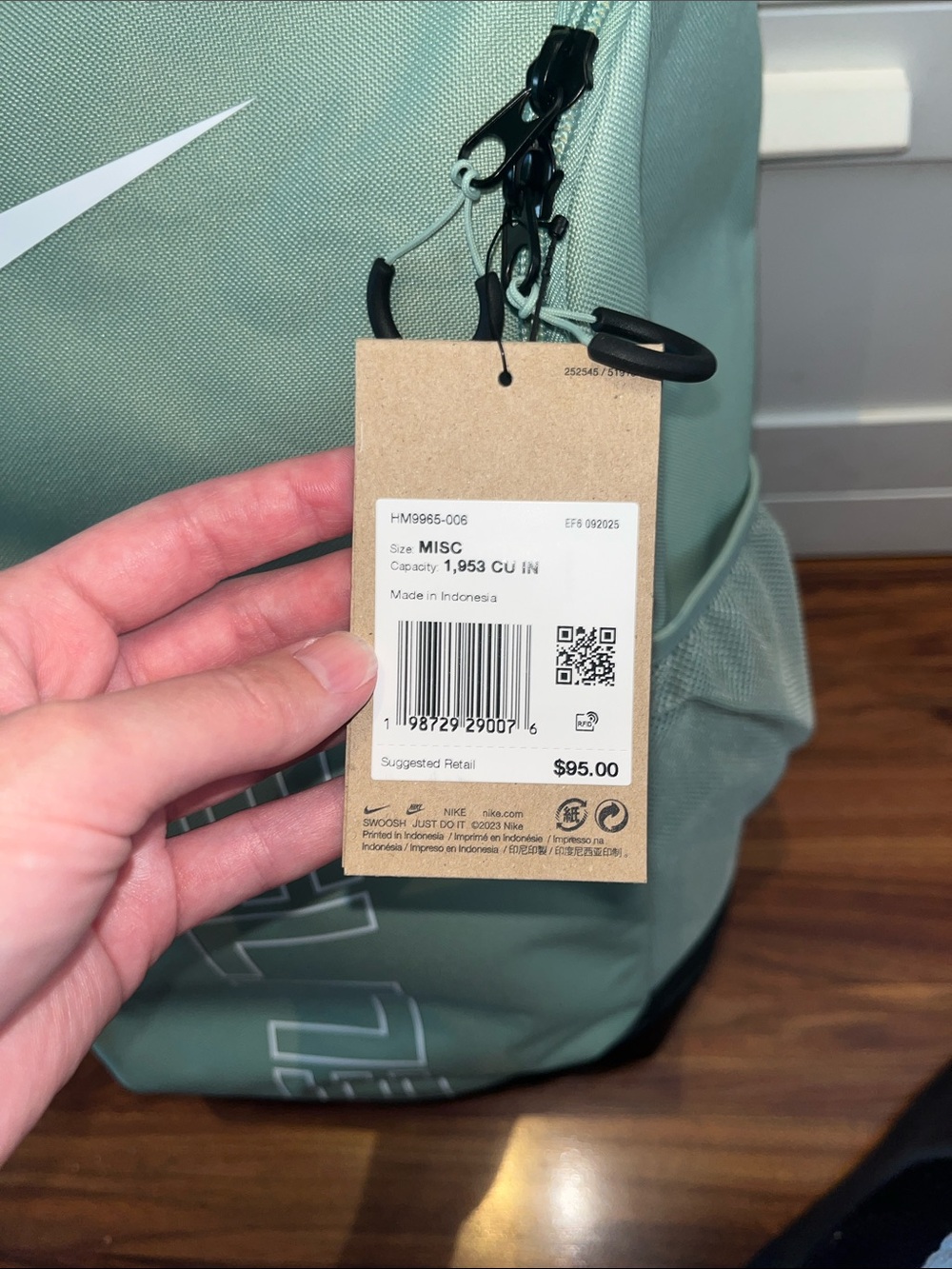 Nike Elite Book Bag . Green. Brand New with tags - Picture 3 of 8